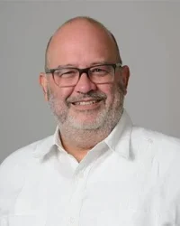 Charles Venator Santiago